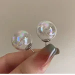 Aurora Pearl Stud Earrings - Image 7
