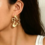 Irregular Star-Shaped Metal Stud Earrings - Image 5