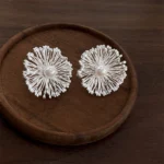 Pearl Floral Earrings - Image 3