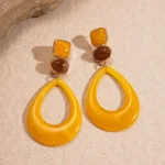 Resin Hollow Teardrop Earrings - Image 4
