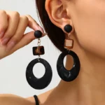 Maillard Resin Pearl Earrings - Image 5