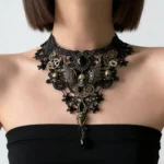 Gothic Lace Pearl Necklace - Image 3