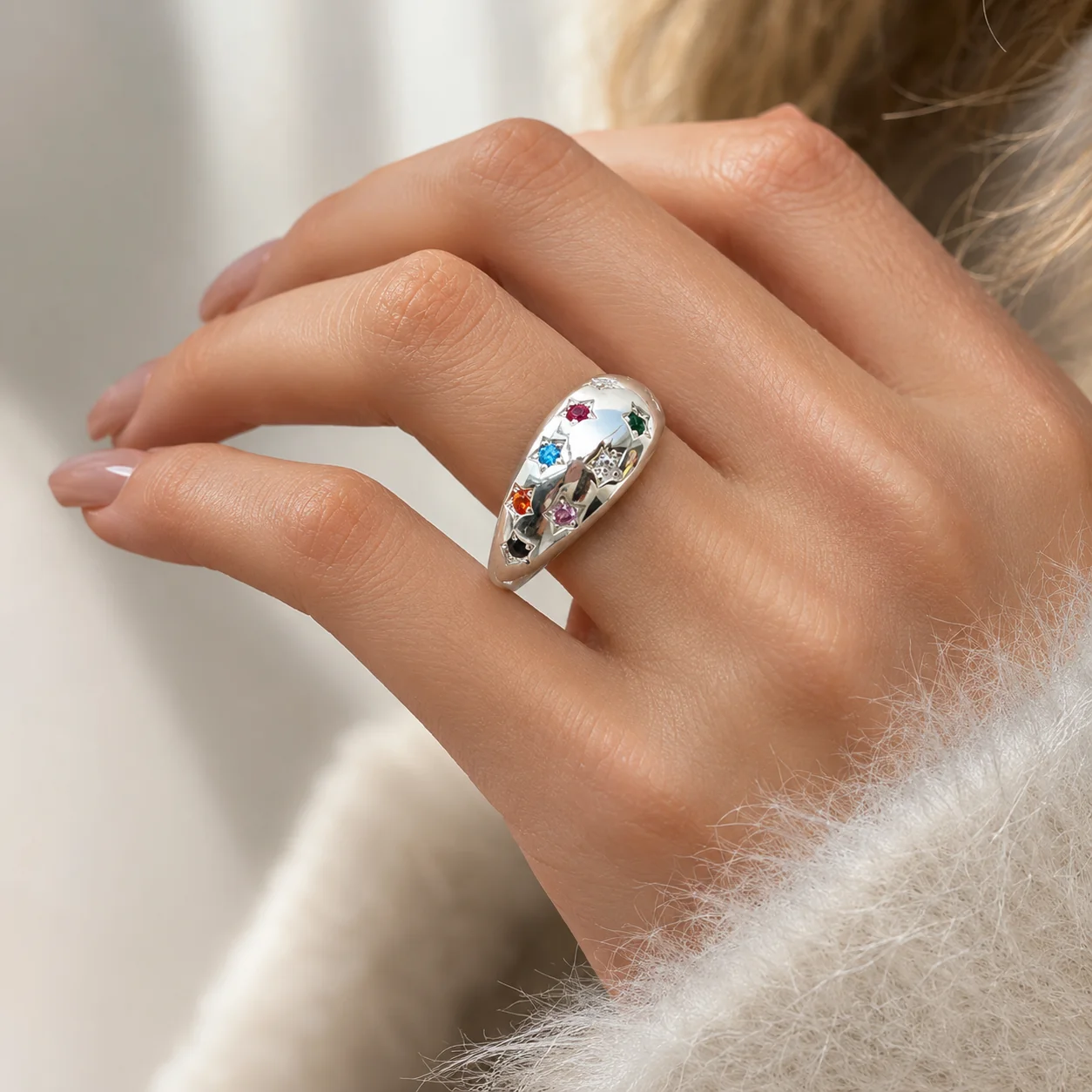 ri07-colorful-crystal-luxury-open-ring-01 Colorful Crystal Ring - Image 1